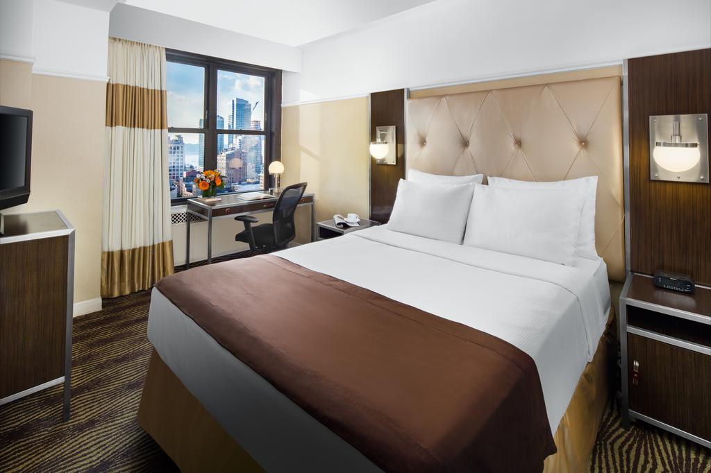 The New Yorker Hotel