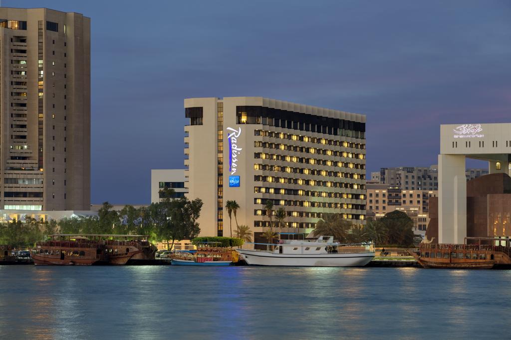 Radisson Blu Dubai Deira Creek