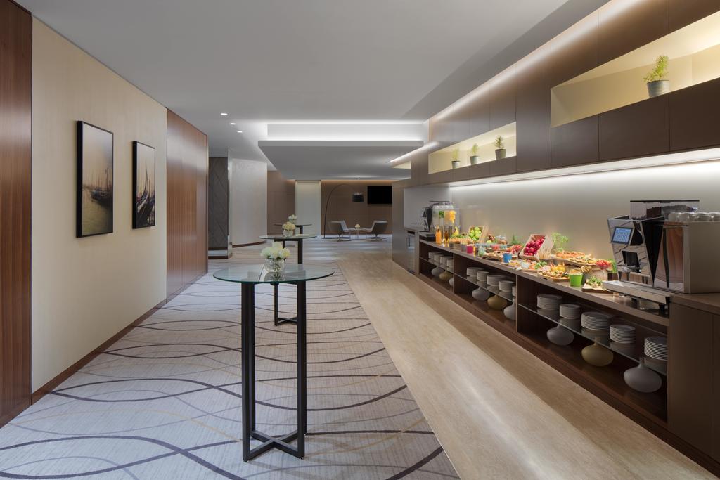 Radisson Blu Dubai Deira Creek