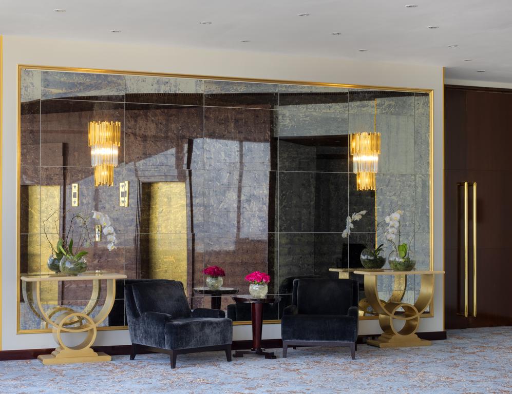 Radisson Blu Dubai Deira Creek