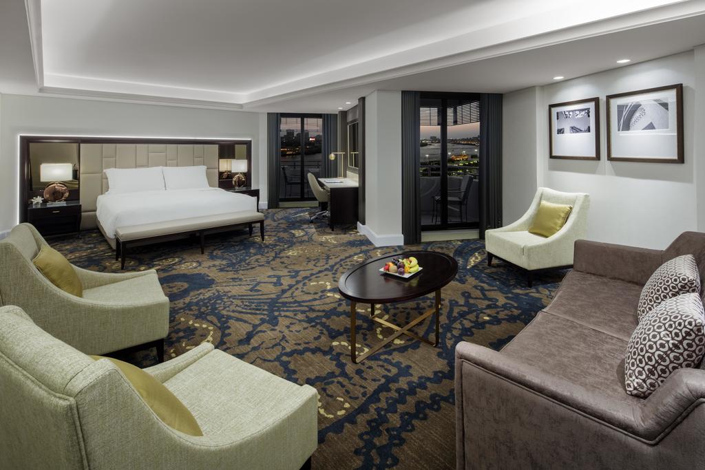 Radisson Blu Dubai Deira Creek