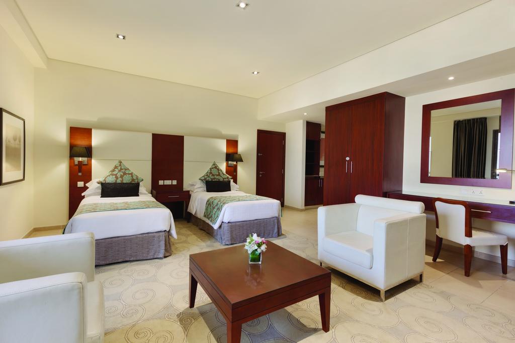 Ramada Plaza Jumeirah Beach