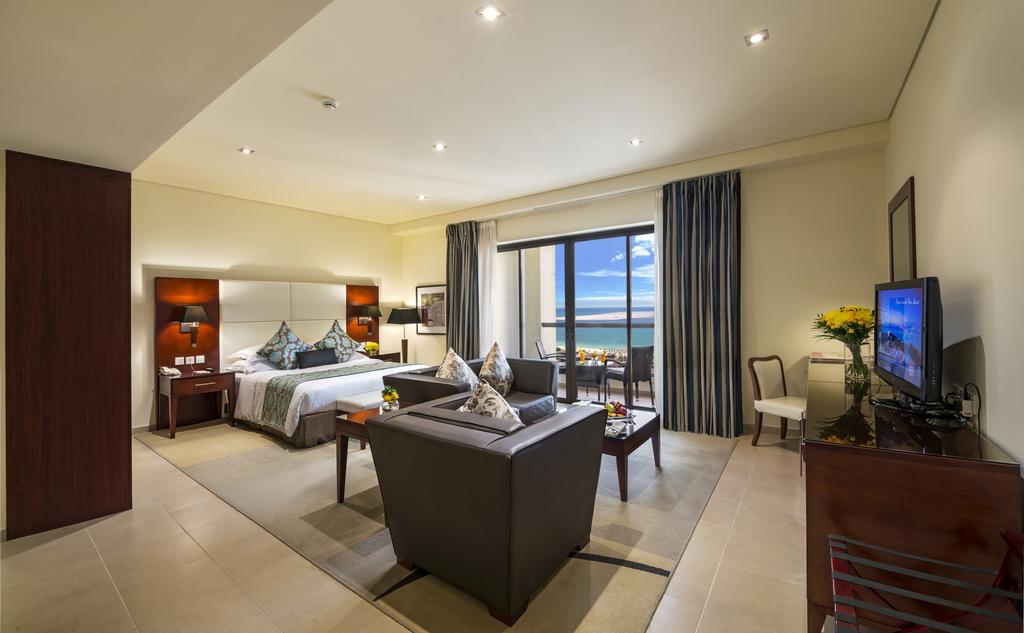 Ramada Plaza Jumeirah Beach