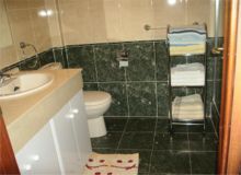 Villa Lugano, Los Cristianos, Tenerife - Bathroom
