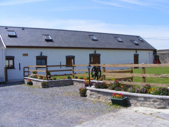 Disabled Holidays - Farm House in Laugharne- Carmarthenshire - Owners Direct, Wales