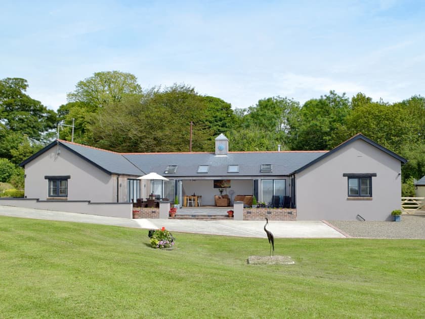 Disabled Holidays - Lodge/Cabin in Haverfordwest- Pembrokeshire - Owners Direct, Wales