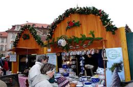 Disabled Access Holidays - Paris Christmas Market