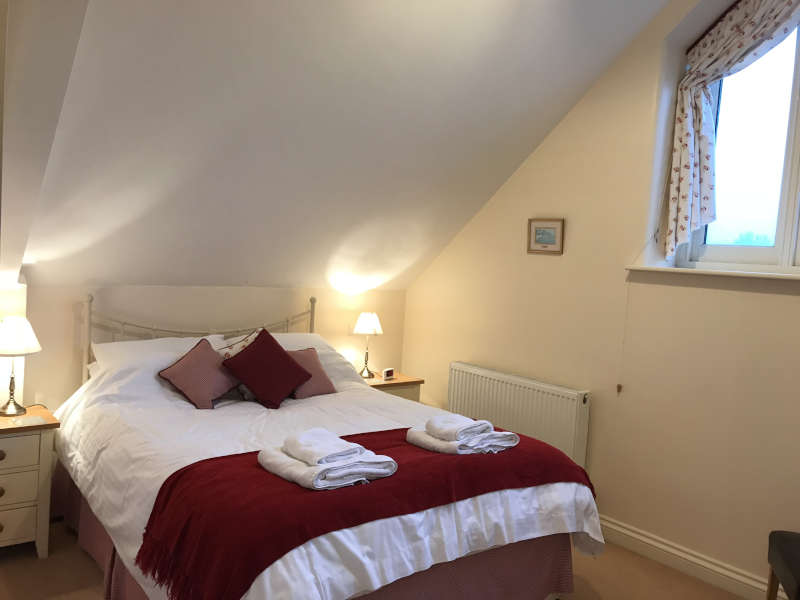 Accessible in DORCHESTER,DORSET,ENGLAND Crowthorne Cottage