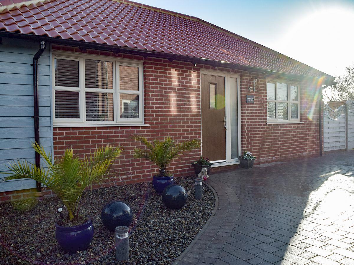 Meadowside Lodge