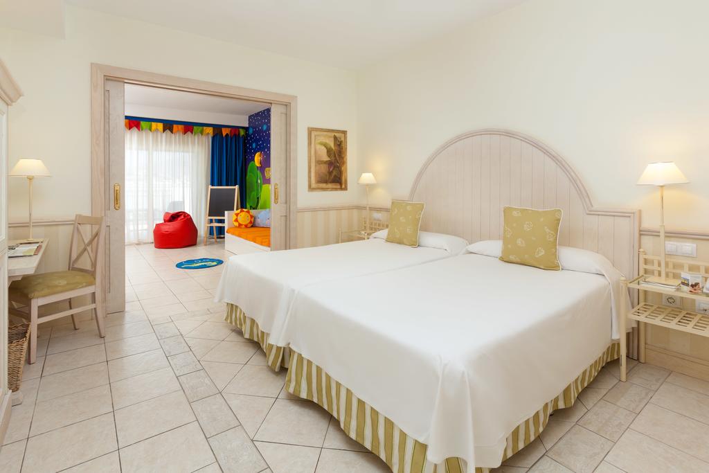 Gran Castillo Tagoro Family and Fun Hotel, Playa Blanca