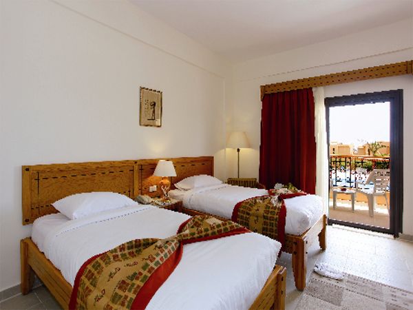 Three Corners Fayrouz Plaza Beach Resort